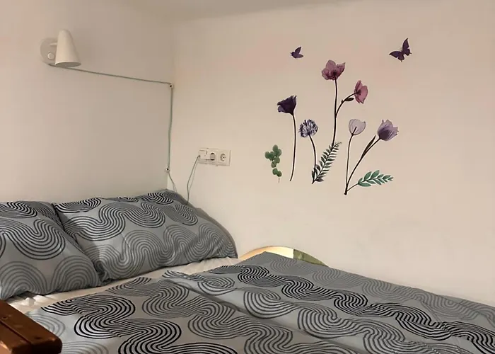 Apartament As Small As Caravans